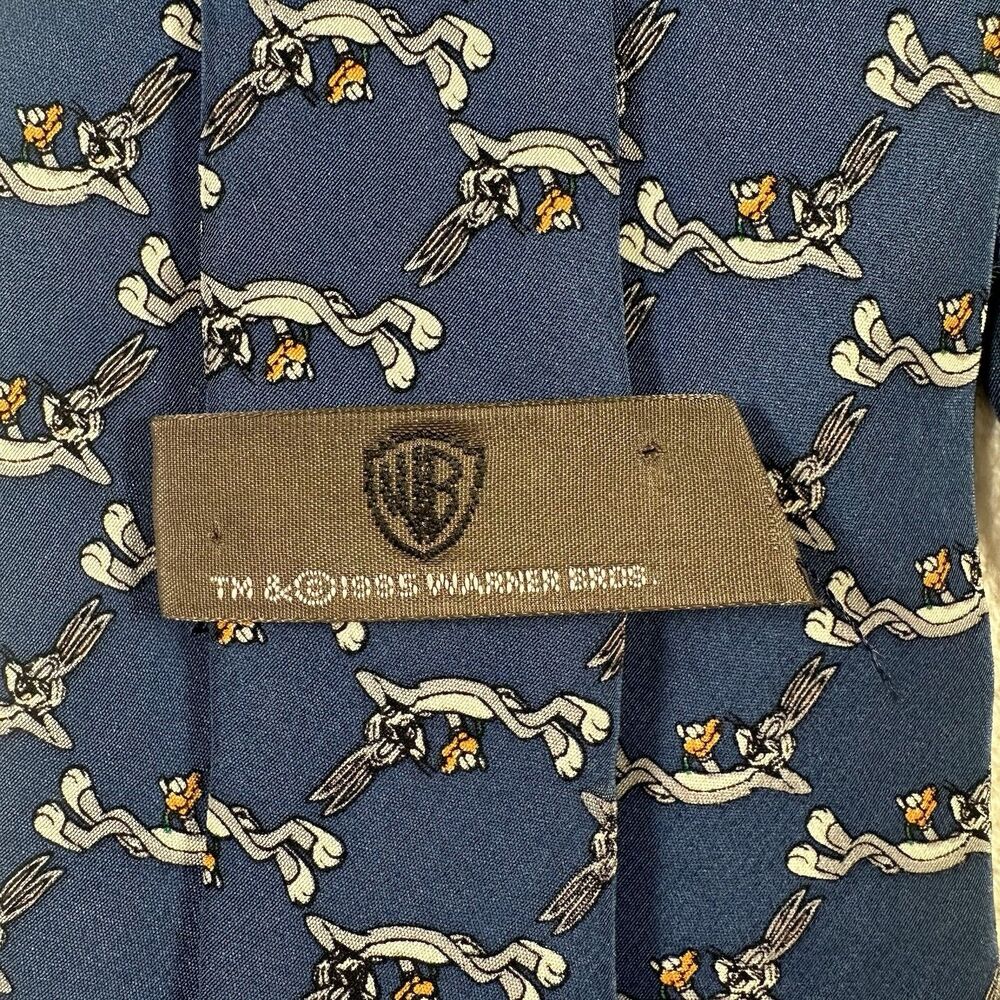 Looney Tunes Bugs Bunny Blue Novelty Neck Tie Men’s Cartoon Character Tie - Picture 5 of 9